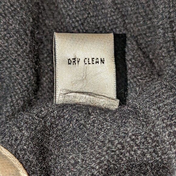 VALERIE STEVENS 100% Two Ply Cashmere V-Neck Long Sleeve Sweater Black Size Med - Picture 8 of 10